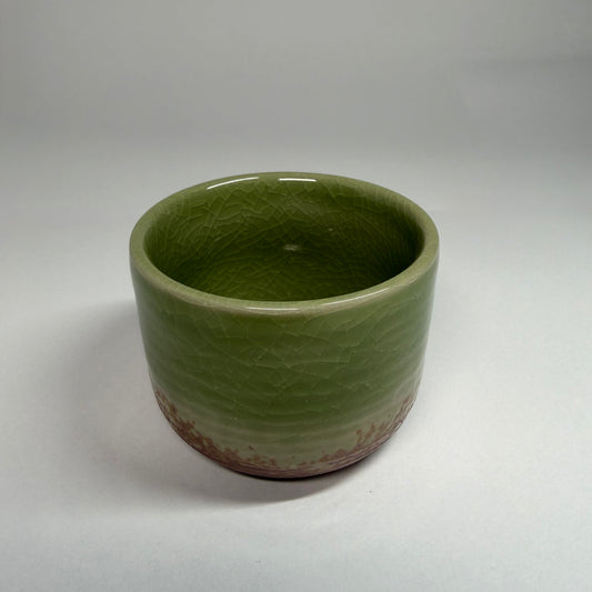 Handmade ceramic Sei Cup – Classic with crackle glaze, minimalist tea cup design